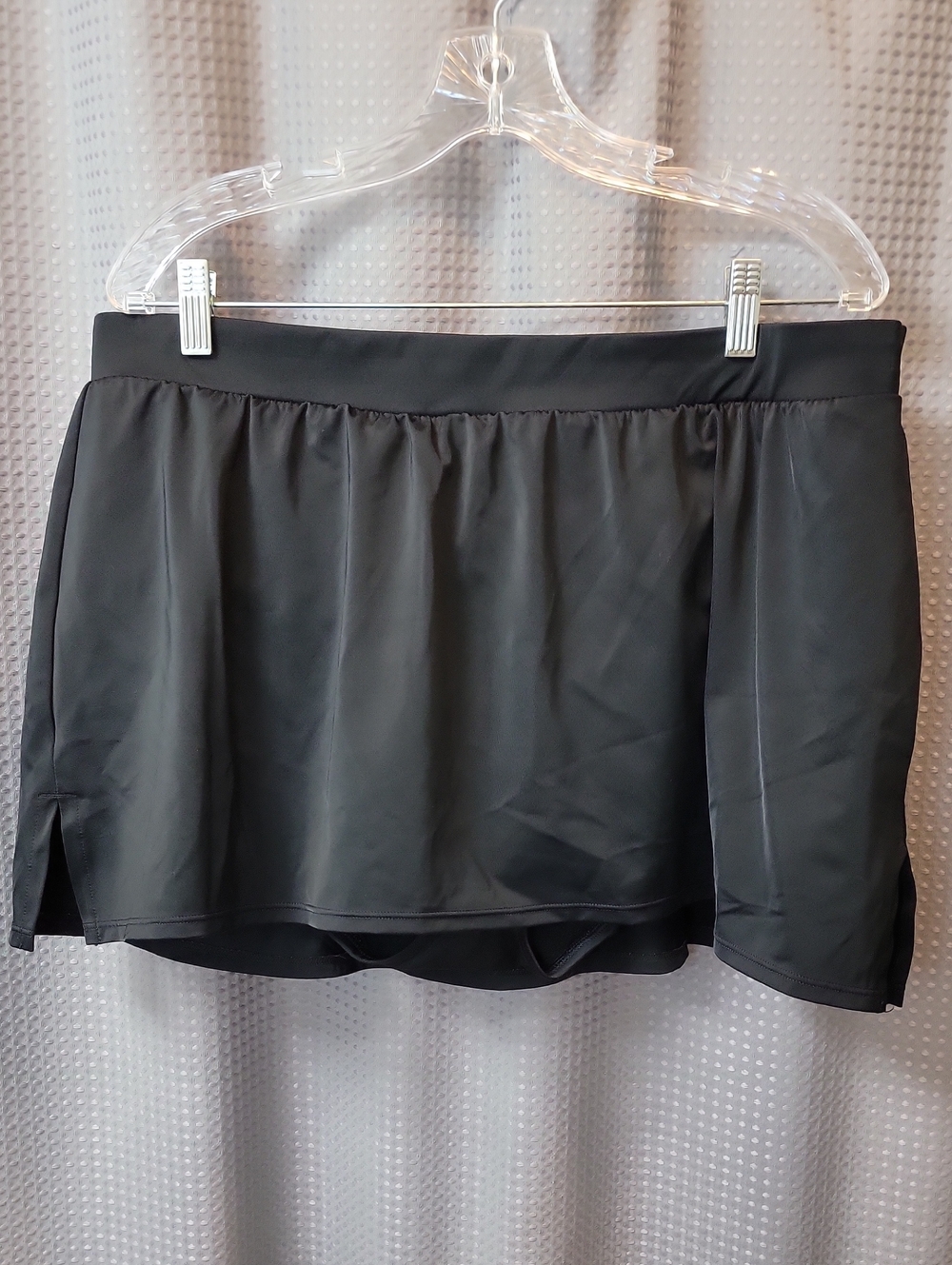 Cacique / Livi Active Black Skirt Swim Bottom Size 18